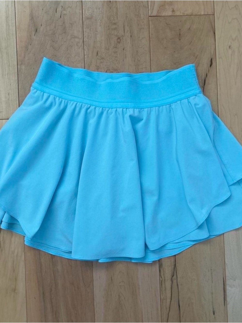 Lululemon Size 4 blue skirt Women’s Light Blue Flared Skirt. New without tags